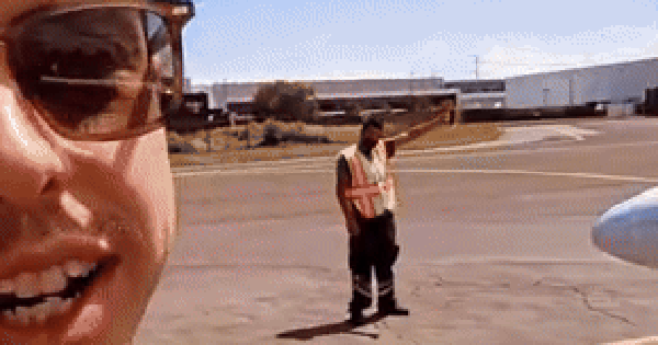 Giả làm phi công, người đàn ông bay hàng trăm chuyến miễn phí trong 4 năm avatar1769144677035 17691446774801267122440 177 0 371 310 crop 1769144689927297813786gifpng