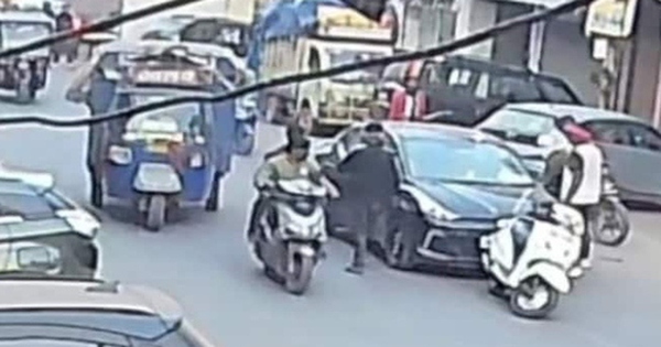 Nhóm đàn ông chặn xe ô tô, bắt cóc người phụ nữ trên phố avatar1769157824982 1769157825254359498736 0 51 315 555 crop 17691578496951936069114jpg