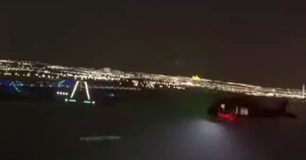 Đây có thể là những gì phi công đã nhìn thấy ngay trước khi 2 máy bay đâm nhau khiến toàn bộ 67 người thiệt mạng avatar1769589739365 17695897408431261475482 0 64 360 640 crop 17695897628692004743962jpg