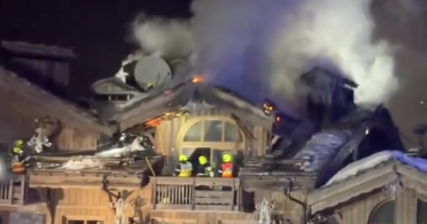 Pháp: Cháy khách sạn 5 sao tại khu nghỉ dưỡng Courchevel, hơn 80 người sơ tán trong hoảng loạn avatar1769605663887 17696056646541315016555 109 0 585 762 crop 17696056738202085655588png