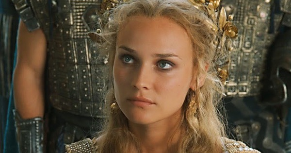 Đến công chúa đẹp nhất thế giới cũng bị "nhuộm đen", nhan sắc phá nát nguyên tác khiến ai cũng phẫn nộ avatar1770014608004 17700146081921577324993jpg