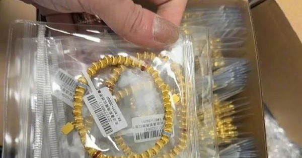 Khách bỏ quên vali chứa hơn 12kg vàng trên tàu cao tốc avatar1770103309256 17701033095471449722332jpg