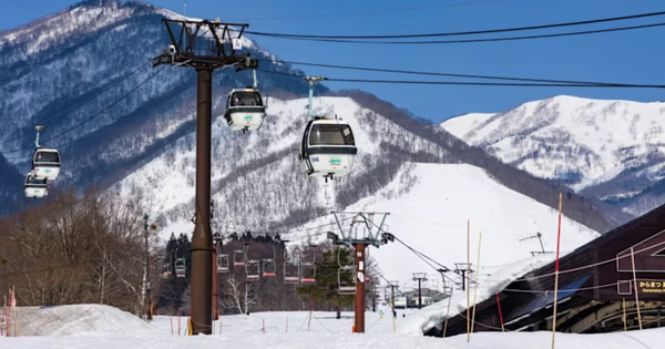 Tai nạn hy hữu đến đau lòng: Du khách 22 tuổi tử vong sau khi mắc kẹt trên cáp treo ở Nhật Bản, bị kéo lơ lửng giữa không trung avatar1770282955289 17702829555301196564868png