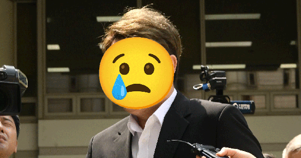 Ca sĩ lái Bentley gây tai nạn, đang thụ án tù, thua kiện 180 antifan avatar1770368189879 17703681909981415711826 0 0 837 1599 crop 1770368236673366533065png