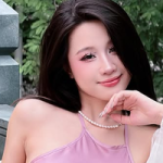 Diện đầm lụa dạo phố, bảo sao nàng hot girl này lại khiến biết bao người mê mệt đến khó dứt avatar1770617215357 1770617215816315583457 0 54 315 558 crop 17706173017652014966230png
