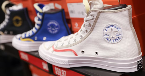 Thương hiệu giày Converse chao đảo, doanh số thấp nhất 15 năm, nhân viên được yêu cầu làm việc tại nhà để chờ tin sa thải avatar1770783751857 17707837525621431973820png