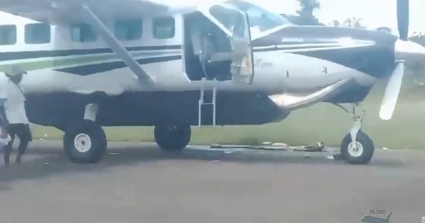 Indonesia: Cơ trưởng và cơ phó bị bắn tử vong ngay sau khi máy bay hạ cánh, hành khách hoảng loạn tháo chạy thoát thân avatar1770856392393 1770856393017437237740jpg