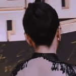 51 tuổi mà như 30 thế này thì chịu luôn đấy: Mỹ nhân đúng là mỹ nhân, nghịch lý càng có tuổi càng đẹp avatar1770945922603 17709459232311645910651 19 0 399 727 crop 1770946123555311942838gifpng