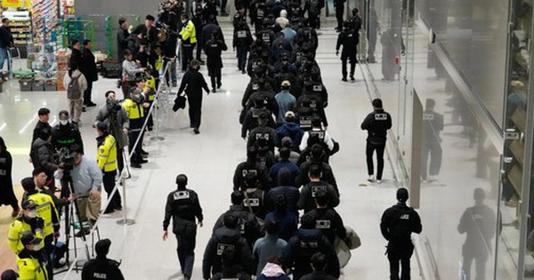 Cuộc tháo chạy ồ ạt khỏi các “khu lừa đảo” ở Campuchia avatar1770959142752 17709591434401050675723 0 26 315 530 crop 1770959162248433953705jpeg