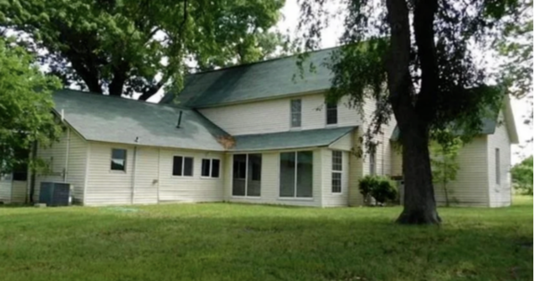 Định mua nhà mới nhưng con liên tục gào khóc, vài năm sau mẹ mới biết mình đã thoát một kiếp nạn sinh tử avatar1771383649775 1771383650054687887332png