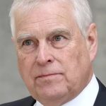 Hào quang vụt tắt ở tuổi xế chiều: 5 góc khuất rúng động vụ cựu Vương tử Andrew bị bắt giam ngay trong ngày sinh nhật avatar1771635772388 17716357725592145177504jpg