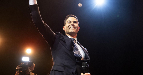 Tân Thủ tướng 38 tuổi trẻ nhất lịch sử Hà Lan: Vẻ ngoài lịch lãm nổi bật, chỉ 1 tuyên bố riêng đã khiến thế giới ngỡ ngàng avatar1771904366219 17719043664661738070530png