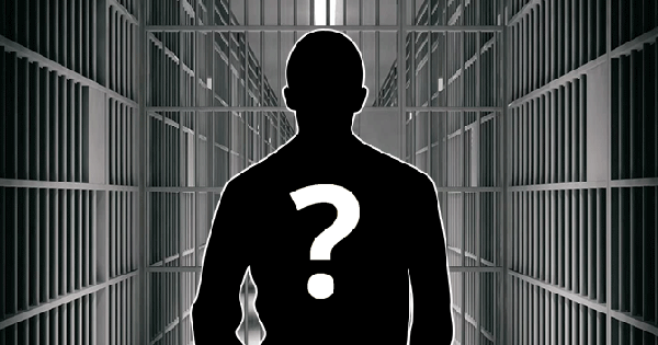 Danh hài đình đám tự tay tống cổ anh trai vào tù avatar1772153797207 17721537977041524493857png