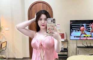 Fan girl MU khoe dáng táo bạo, đăng một bức ảnh duy nhất cũng khiến người xem phải thốt lên hai từ "dân chơi" avatar1772681900403 17726819008621645555548 12 0 266 407 crop 17726819319151348794485jpg