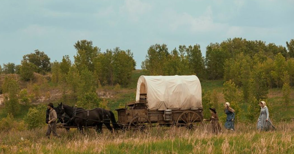 Sau hơn 40 năm, Ngôi Nhà Nhỏ Trên Thảo Nguyên lại gây sốt avatar1772686409620 17726864098731074759569 13 131 562 1179 crop 1772686487519930803196png