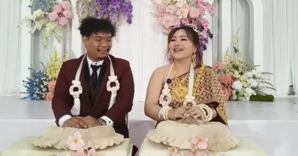 Cô dâu mang sính lễ, lái xe mui trần đến cầu hôn chú rể avatar1772698045982 17726980470202088744255jpg