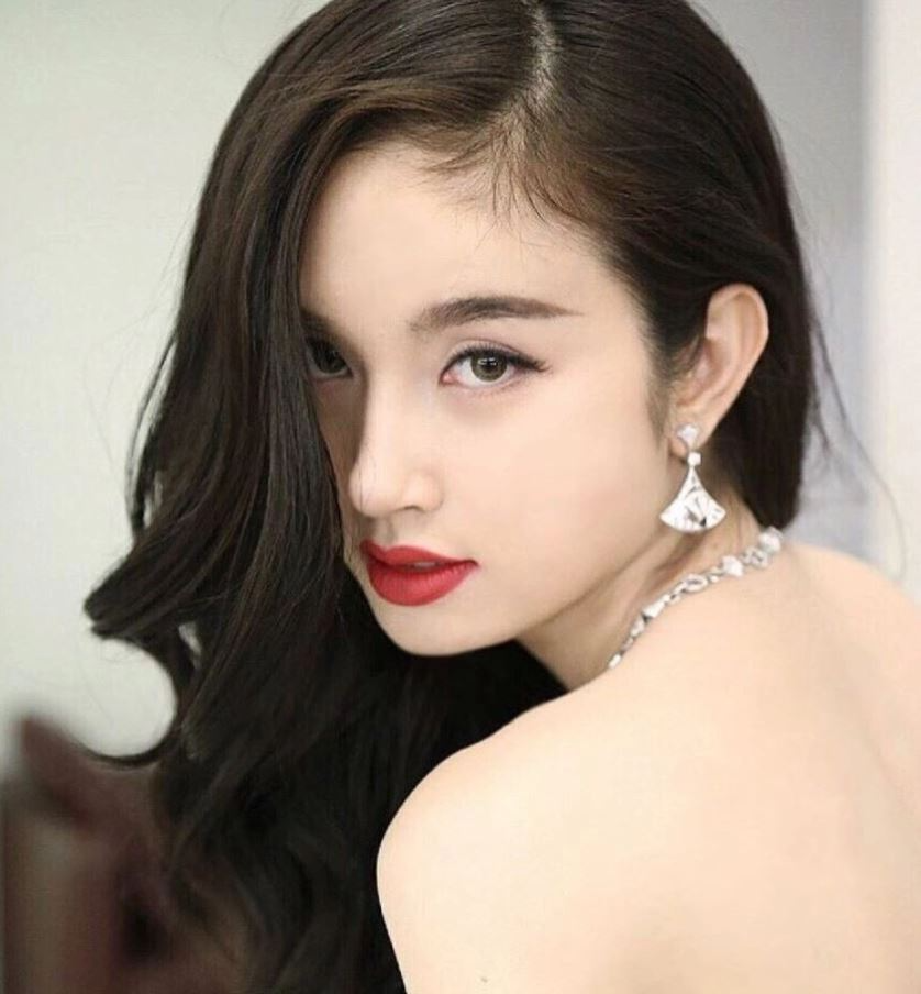 Nữ hoàng chuyển giới Nong Poy: 40 tuổi đẹp thách thức thời gian, cưới chồng hào môn gia thế khủng- Ảnh 5.