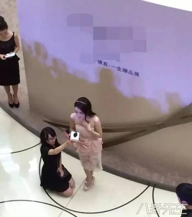 Ai giũa lại cái nết của 5 mỹ nhân này giùm: Đã trả lương rẻ mạt, còn đối xử với trợ lý như người hầu- Ảnh 5.