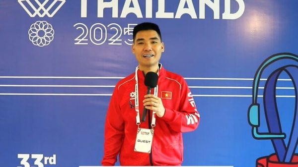 SEA Games 33: Streamer "Bác Gấu" Trung Vàng Đặt Niềm Tin Vào Free Fire Việt Nam bac gau mlhnjpg