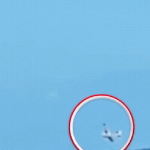 Brazil: Máy bay lao đầu xuống sông, vỡ tan thành nhiều mảnh ban sao cua gia toc giau nhat the gioi 46 17676247490421956769544gifpng