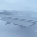 Cánh máy bay chở 388 người bốc cháy dữ dội khi hủy cất cánh vào phút chót ban sao cua gia toc giau nhat the gioi 47 1769185102082424971150 1769226955464 17692269556911098758329gifpng