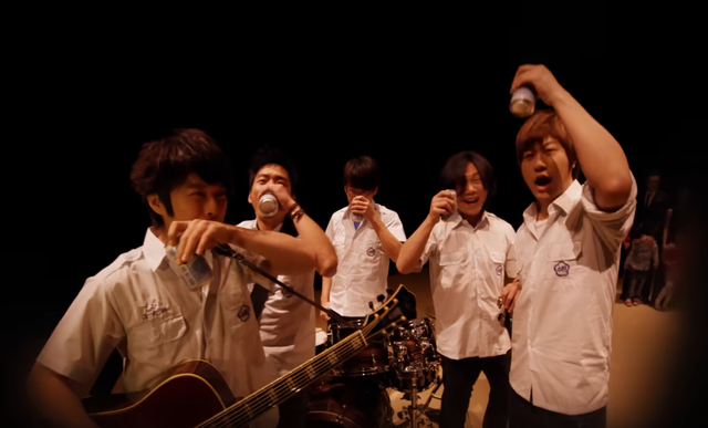 Xu hướng “Chúc mừng chính tôi”- Ảnh 2.