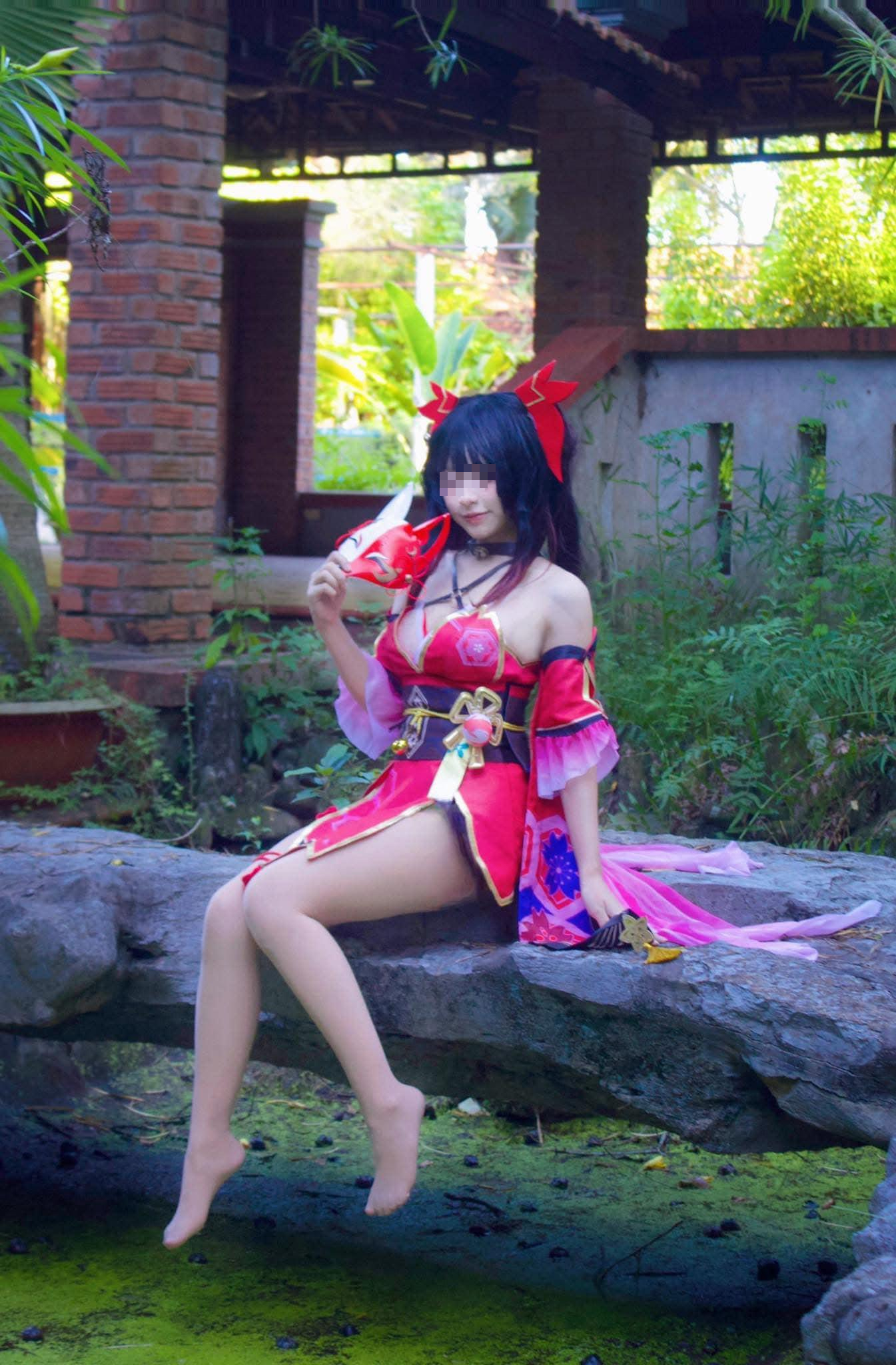 Cosplayer Việt lên tiếng xin lỗi sau drama “giáo viên làm content phản cảm”- Ảnh 5.