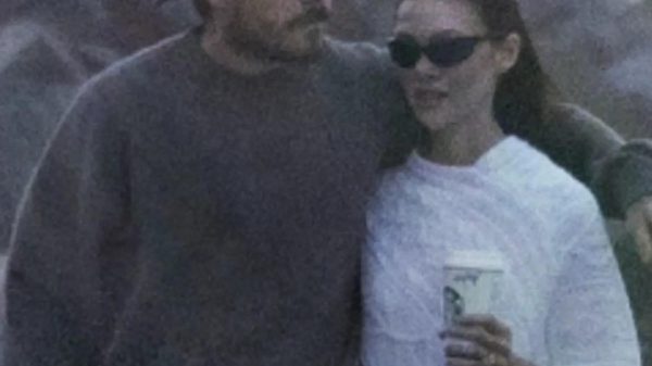 Nhà Beckham giữa khủng hoảng brooklyn beckham and nicola peltz beckham 012326 1f084856f7fd45f8a33475d9496700df 1769309755528 1769309755758658964540