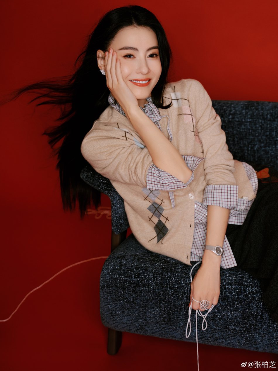 “Ngọc nữ” nghiện sinh con- Ảnh 6.