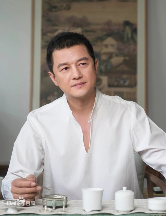 Fan đổ xô quyên góp 34 tỷ