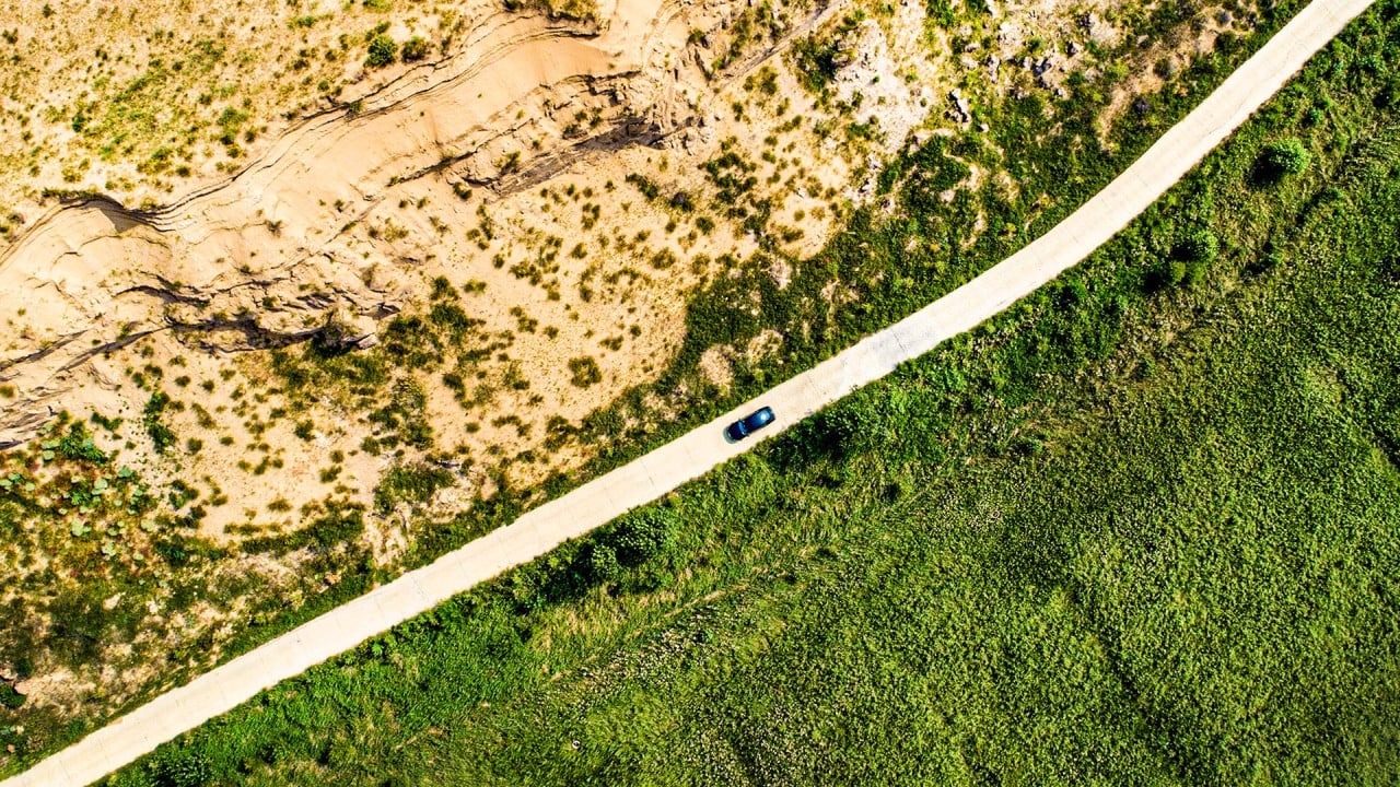 Phát minh chưa từng có trên thế giới của Trung Quốc: Không cần trồng cây vẫn phục hồi hàng nghìn hecta sa mạc, hiệu quả cao nhưng chi phí thấp- Ảnh 2.