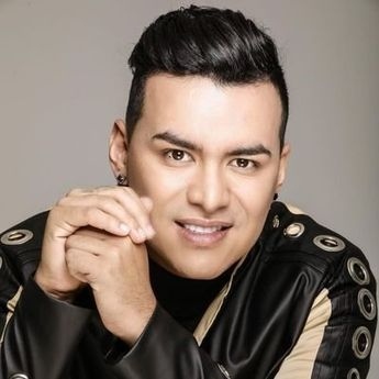 Ca sĩ tử vong trong tai nạn máy bay, hé lộ giấc mơ lạ- Ảnh 2.