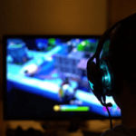 Game hot đến nỗi vừa ra đã xuất hiện hành vi mua bán code, đã vi phạm pháp luật lại còn công khai khoe mẽ thành tích ce1baa5m mua bc3a1n tc3a0i khoe1baa3n vc3a0 ve1baadt phe1baa9m game 800x500c 1766373154935 176637315554837600662png