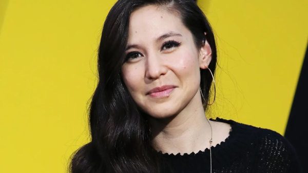 The Brave and the Bold: DC Chọn Christina Hodson chấp bút phim Batman mới christina hodson3 ypsrjpg