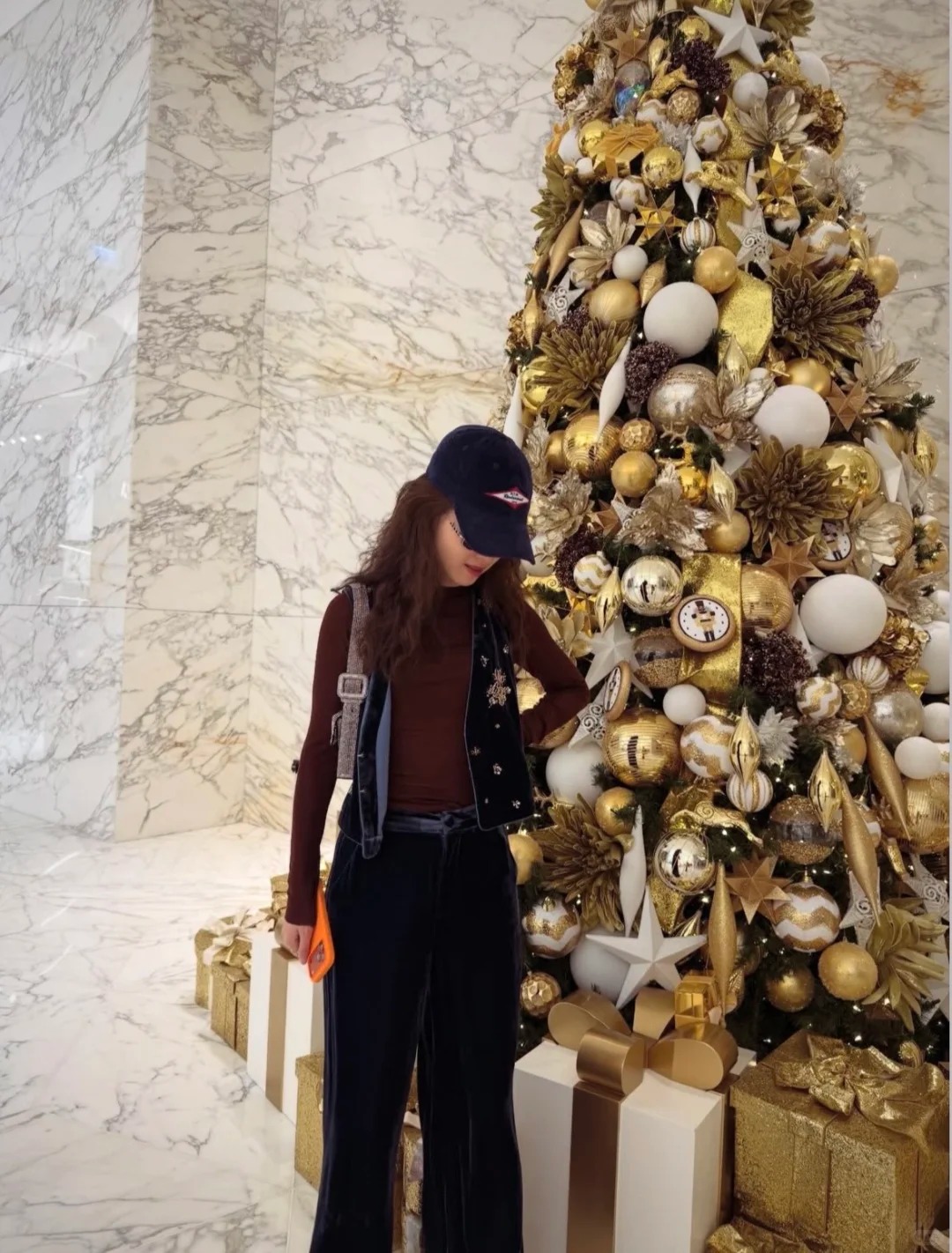 Chương Trạch Thiên bay sang Dubai đón Giáng sinh cùng chồng tỷ phú: Ở khách sạn 2 tỷ/đêm nhưng diện mạo mới là điều gây choáng- Ảnh 5.