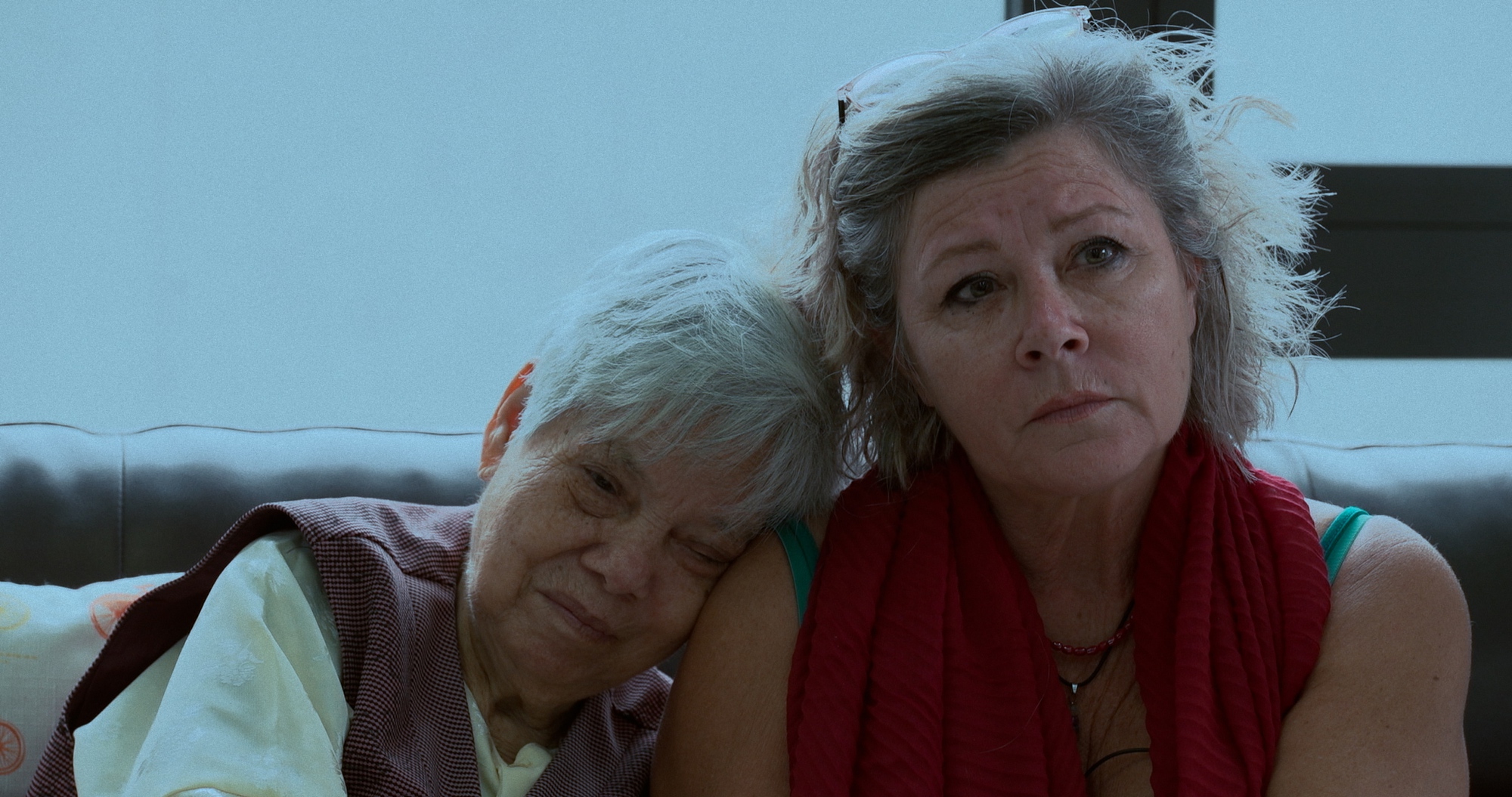 Chân Trời Rực Rỡ: Cách nhìn lại những đứt gãy của lịch sử và hỏi con người về niềm tin cuối cùng - mình thuộc về đâu?- Ảnh 1.