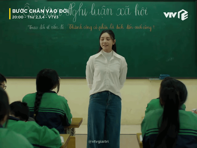 “Quỳnh Kool mặc quần bò là sai”- Ảnh 2. “Quỳnh Kool mặc quần bò là sai”- Ảnh 2.