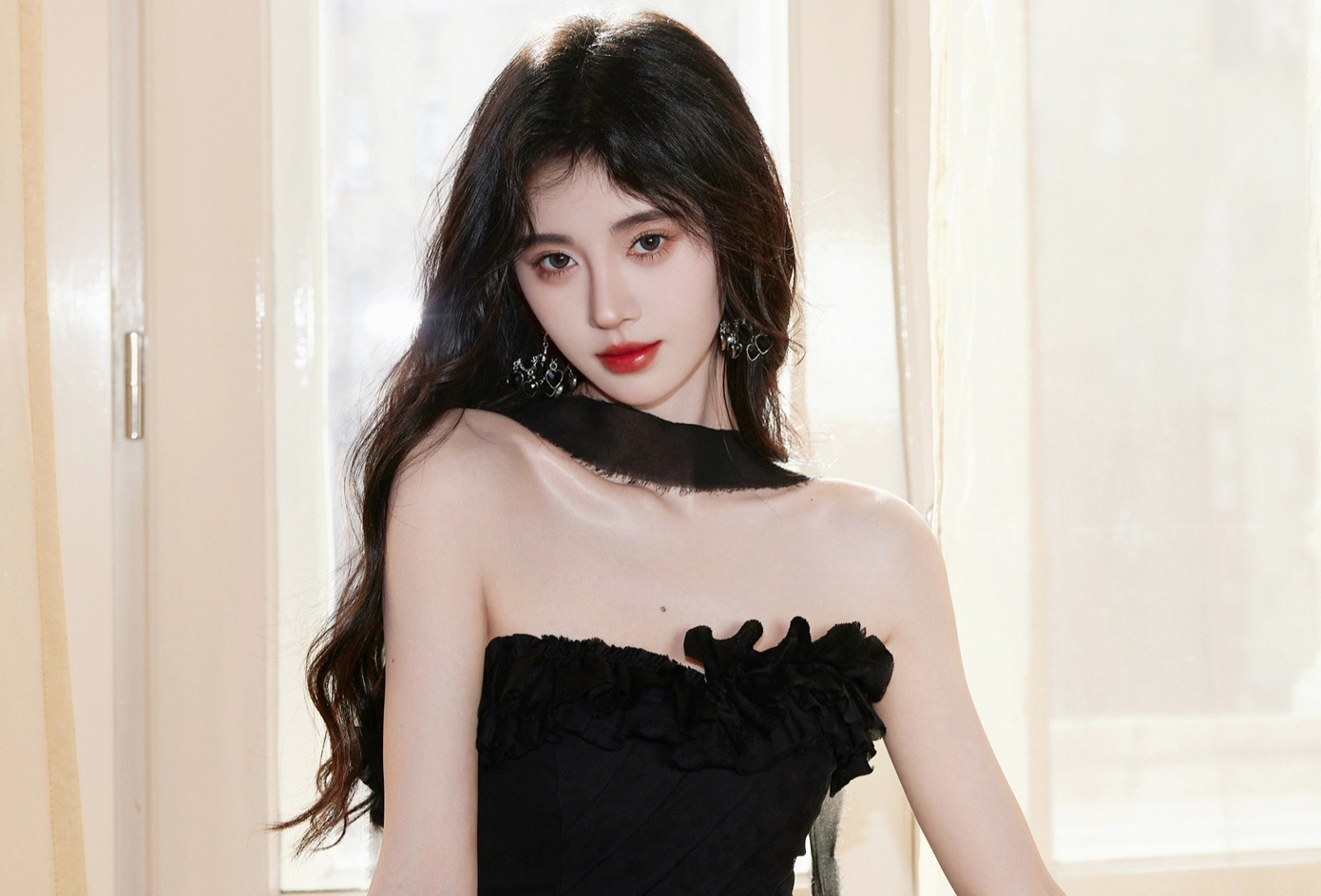 Thảm cảnh của Cúc Tịnh Y- Ảnh 1.