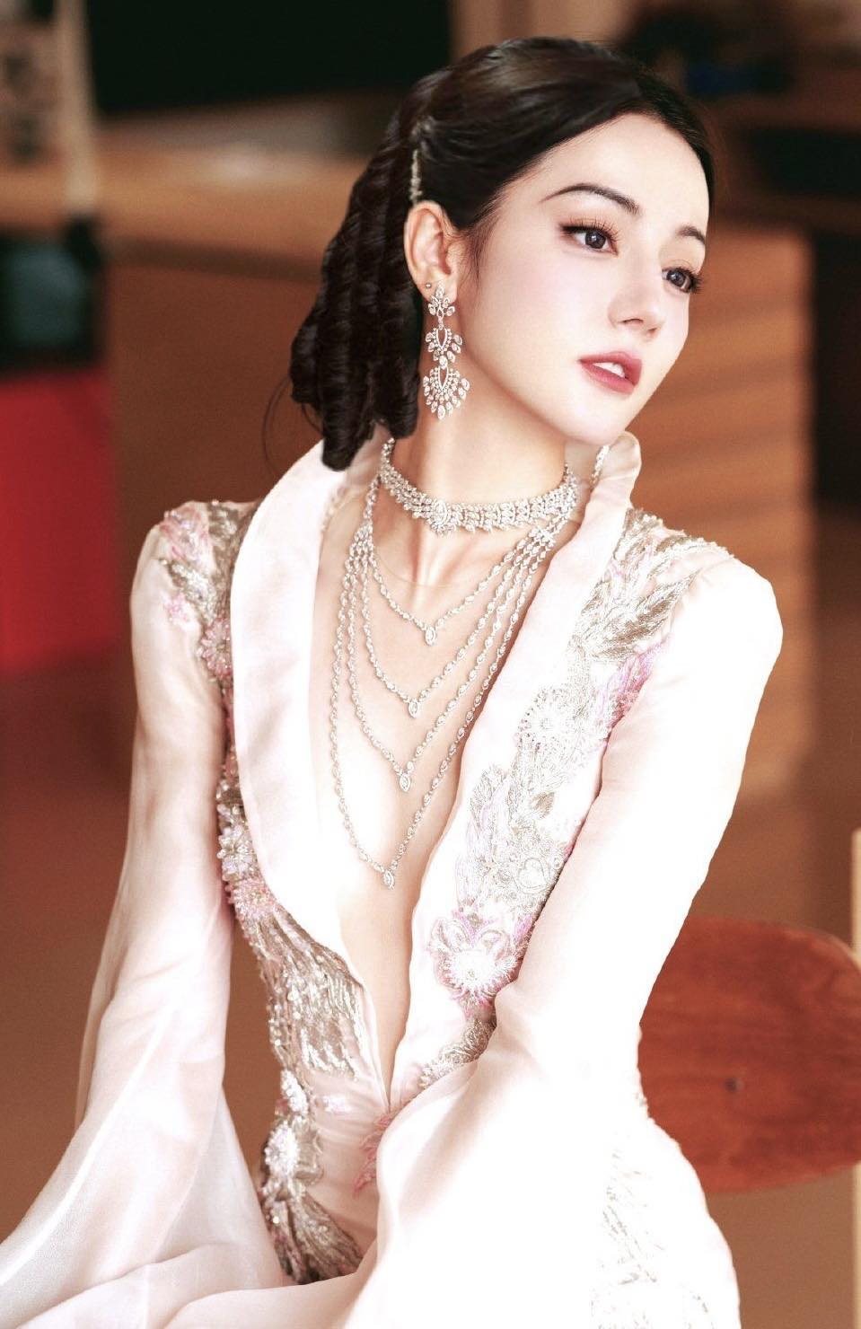 Sức ép showbiz đã khiến hội mỹ nhân đẹp