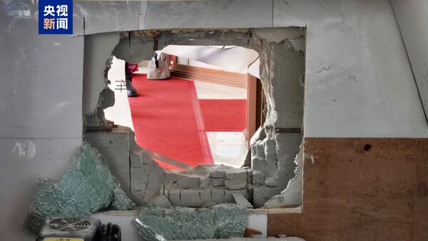 Phát hiện 1,7kg vàng trị giá 6 tỷ đồng dưới ngôi mộ tổ, sự thật khiến ai cũng sửng sốt- Ảnh 1.