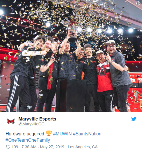 Nhận được học bổng toàn phần từ trường đại học nhờ chơi LMHT