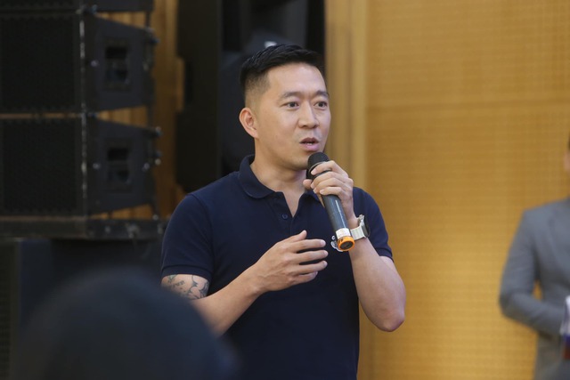 Lần đầu có phim Việt mỗi suất chiếu chỉ bán được nửa vé, đạo diễn than nghèo khiến dân tình ngán tận cổ- Ảnh 3.