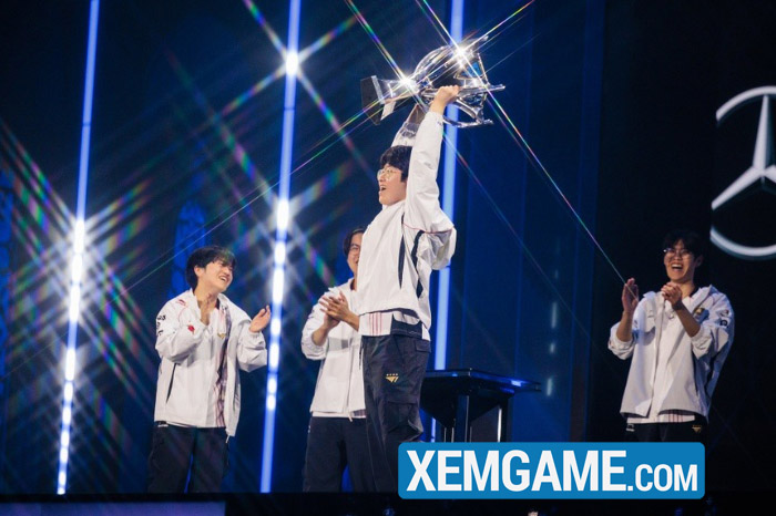 LMHT: Zeus nhớ lại drama chuyển nhượng 1 năm trước – trách “video ngắn sai lệch” drama zeus hle 1