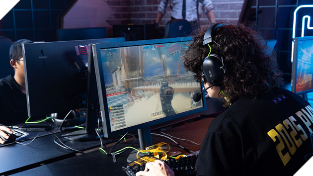 2025 PMGC: Không Khí Cuồng Nhiệt Trong Ngày Thi Đấu Thứ Hai Của 2025 PUBG United 4