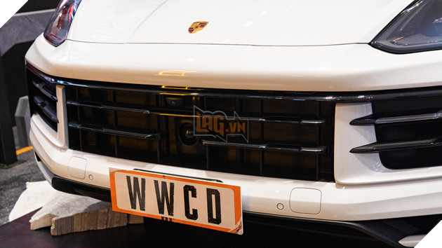 2025 PMGC: Can Canh Sieu Xe Porsche Cayenne Dang Cho Don FMVP Cua Giai Dau 5 2025 PMGC: Cận Cảnh Siêu Xe Porsche Cayenne Đang Chờ Đón FMVP Của Giải Đấu 5