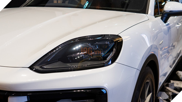 2025 PMGC: Can Canh Sieu Xe Porsche Cayenne Dang Cho Don FMVP Cua Giai Dau 6 2025 PMGC: Cận Cảnh Siêu Xe Porsche Cayenne Đang Chờ Đón FMVP Của Giải Đấu 6