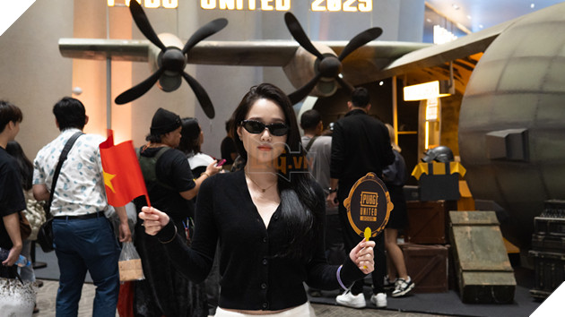 2025 PMGC: Không Khí Cuồng Nhiệt Trong Ngày Thi Đấu Thứ Hai Của 2025 PUBG United 8