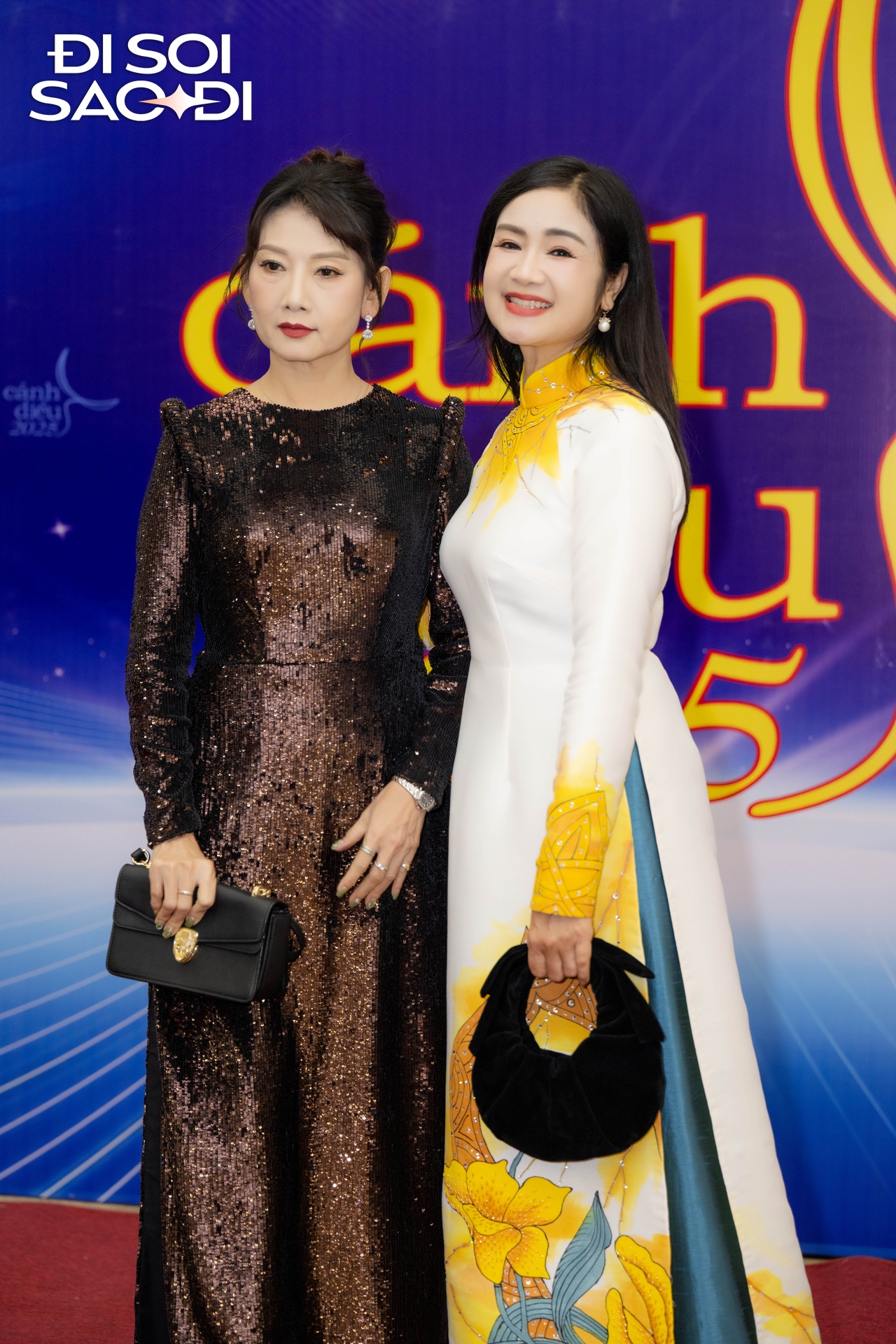 Thảm đỏ Cánh Diều 2025: Lê Bống - Thanh Hương xinh sang kịch trần, tổng tài Cách Em 1 Milimet khen đẹp là chưa đủ- Ảnh 15.