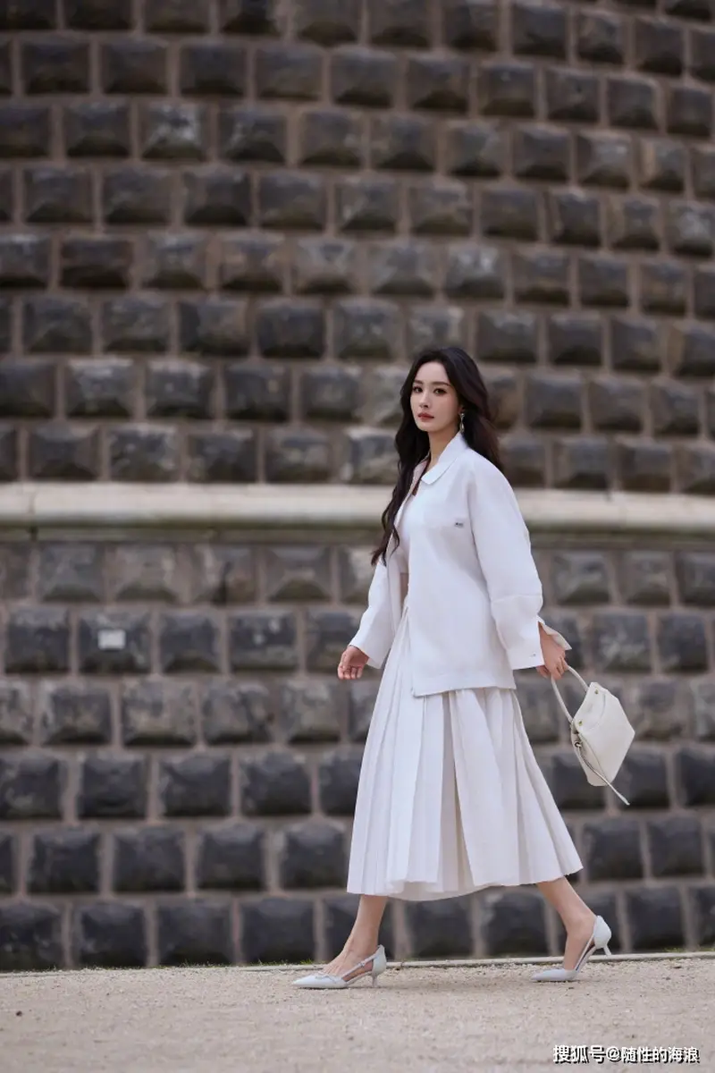 Loạt sao châu Á đổ bộ Milan Fashion Week- Ảnh 6.