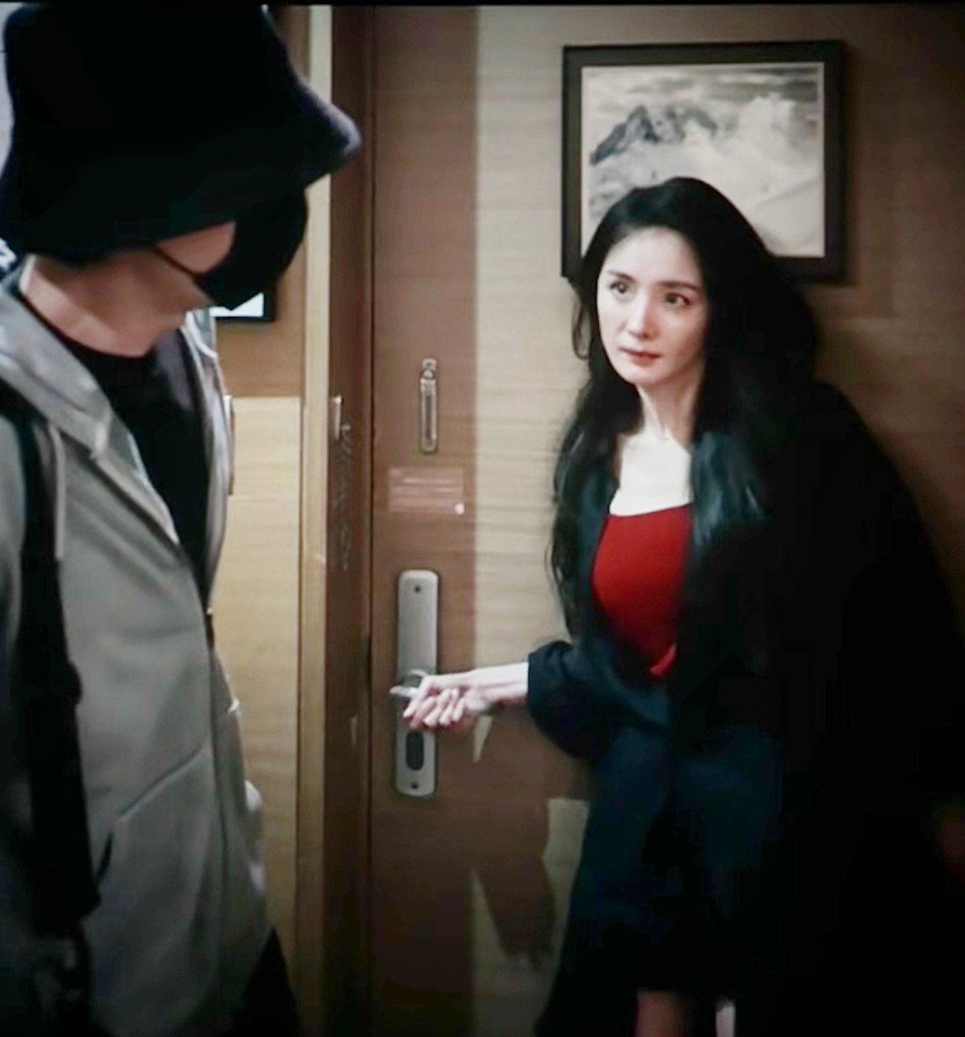 Khán giả cho rằng Dương Mịch phải khoe thân trên màn ảnh, nhân vật của cô không được đầu tư xây dựng chỉn chu.